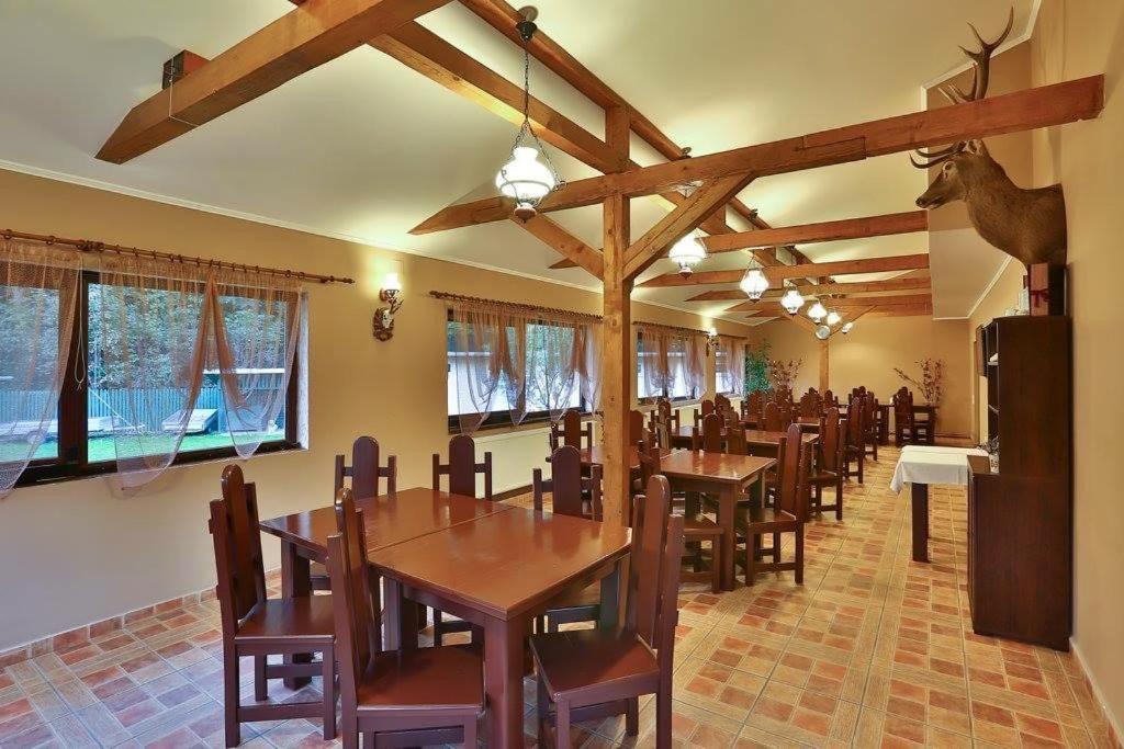 Pensiunea La Padure Cheia, Prahova Otel Măneciu Dış mekan fotoğraf