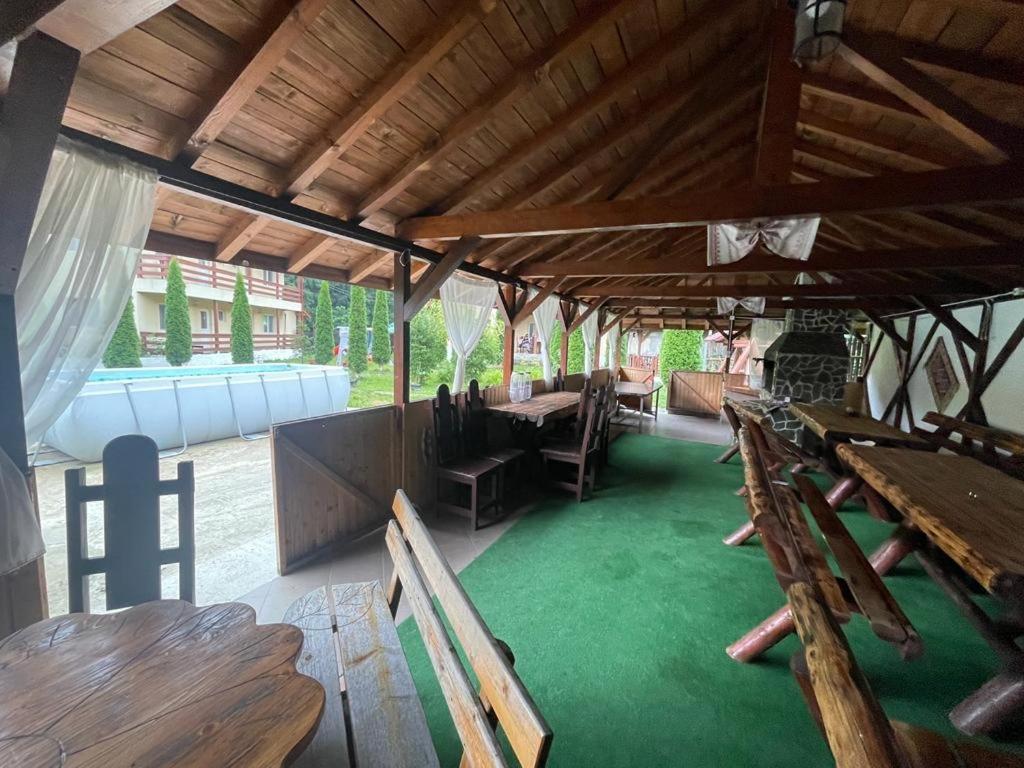 Pensiunea La Padure Cheia, Prahova Otel Măneciu Dış mekan fotoğraf